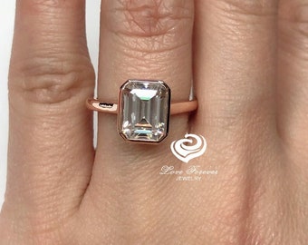 2.5 CT Emerald Cut Solitaire Engagement Ring in Solid Rose 14k Gold, Moissanite Engagement Ring, Simulated Diamond Wedding Ring
