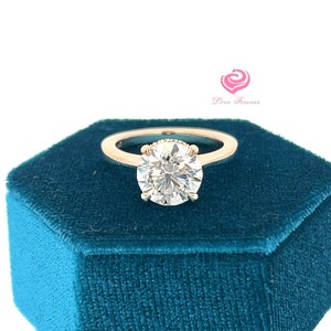 2.61 Carats Lab Grown Diamond Engagement Ring, 14k Gold Certified, Diamond Ring, Diamond Round Cut Ring, Minimalist Diamond Hidden Ring