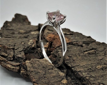 14k White Gold Solitaire Ring Morganite Ring 6mm Cushion Cut Morganite Engagement Ring Anniversary Ring(Other Stone and Metals Available)