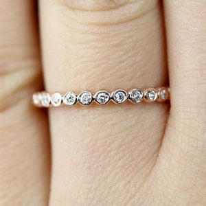 Bezel Stackable Set in 14k Rose Gold, Bezel Wedding Band, Bezel Stacking Bands, Scalloped Stacking Band, Diamond Stackable Bands