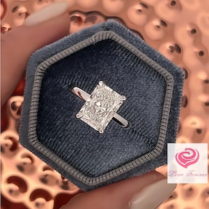 Anillo de compromiso con diamantes cultivados en laboratorio de talla radiante con halo oculto y certificación IGI, color E, claridad VS1, de 3,25 quilates en oro blanco de 14 k
