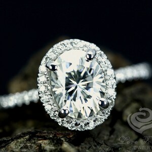 1.50 CT Oval Cut Moissanite Ring 14K White Gold, Diamond Halo Ring, Forever One Moissanite Engagement Ring, Simulated Diamond Wedding Ring