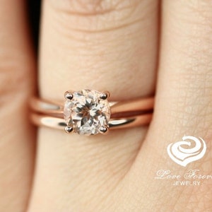 14k Rose Gold Wedding Set Bridal Set 6mm/0.90 Carats Round Cut Morganite Solitaire Engagement Ring Plain Solid Gold Wedding Band