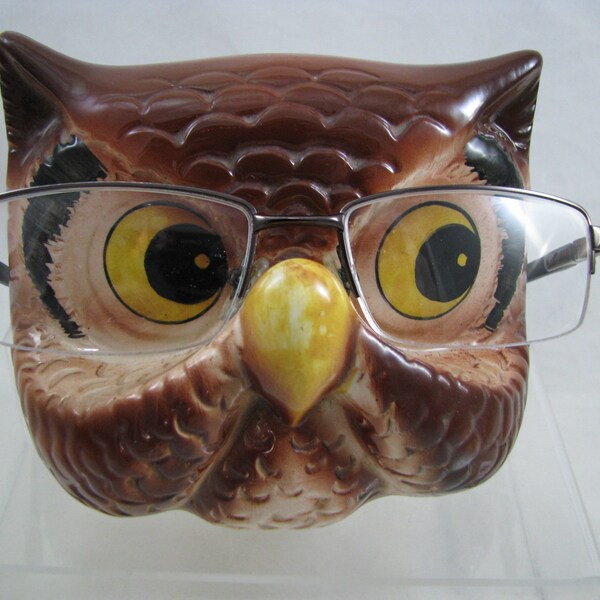 Vintage OWL Eye Glass Holder Chadwick Japan label 5" wide 4" tall Excellent condition