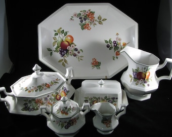 Johnson Brothers Fresh Fruit Platter Oval Vegetable Pitcher Cr