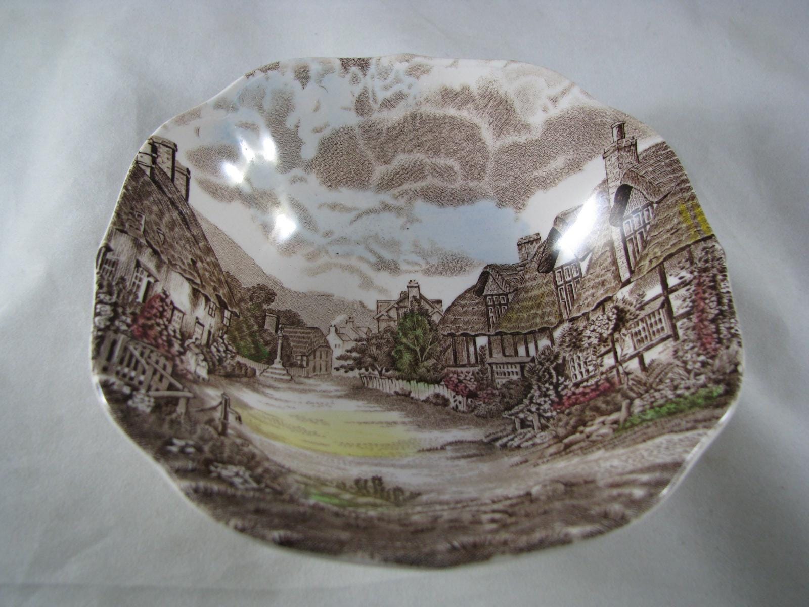 Johnson Brothers Olde English Countryside Discontinued 1974-83