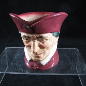 Royal Doulton Toby Mug / Pitcher The Cardinal 4 1/2&quot; X 3&quot;tall excellent condition