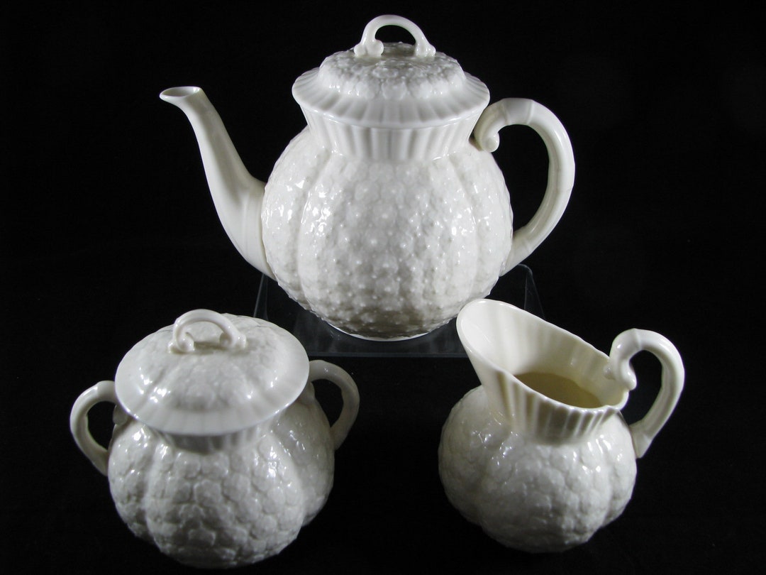 LENOX Tea Set Fantastic Limited Edition Hawthorn Pattern Reproduced