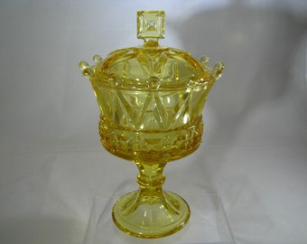 Fostoria Crown Collection Windsor Crown #2749  Gold Made 1961-65 Chalice with lid 8 1/2" tall  Excellent condition