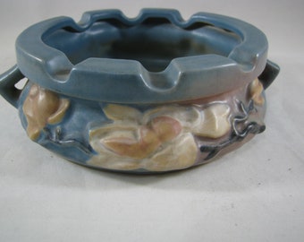 ROSEVILLE BLUE MAGNOLIA  Ash Tray #28  great vintage art pottery fresh to the market from a 50+ year old collection great condition