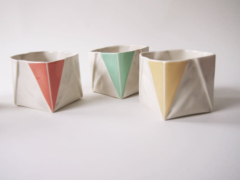 Origami Cup handmade of porcelain tea cup Coffee Cup in unique Origami design appears like folded paper