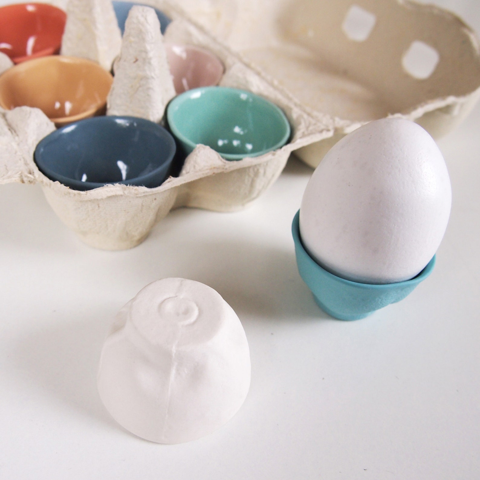 Bunte Silikon-Eierbecher – 6 Stück Set | Rutschfest, Hitzebeständig & Perfekt Für Frühstück, Camping Oder Kinderparty