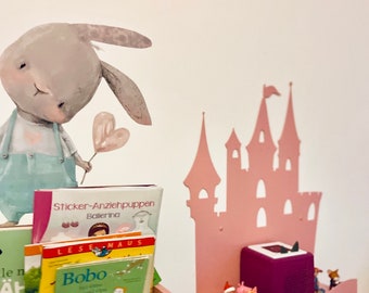 Kinderkamerplankje voor muziekdoos en de figuren als prinsessenkasteel, walvis of Tippi