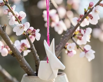 Origami porseleinen konijntjes als hangers – Handgemaakte paasdecoraties