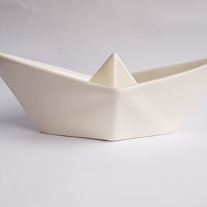 Bootjen Origami boat bowl in Paper Boat Design and two different sizes, maritim decoration, white porcelain jewelry dish image 5