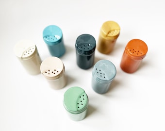 Saltshaker 'Soltdöös' handmade of porcelain, coloured spice container to refill matching our 'Tütei' egg cups