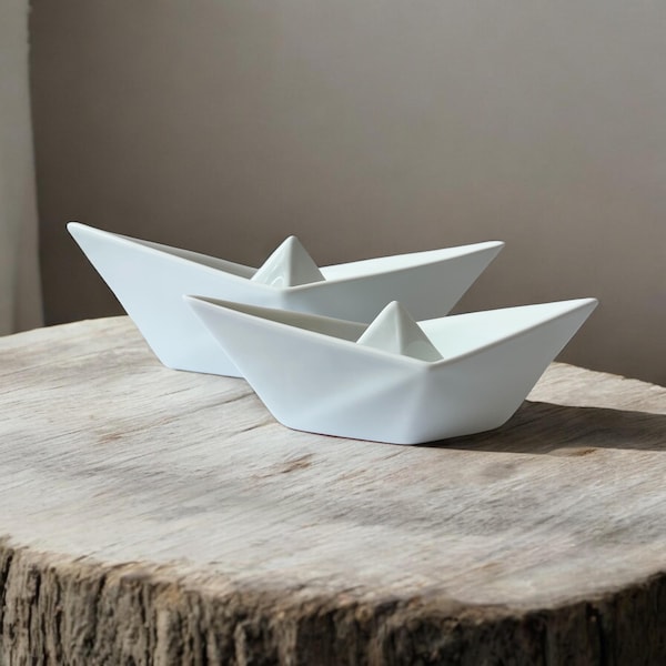 Bootjen - Origami boat bowl in Paper Boat Design and two different sizes, maritim decoration, white porcelain jewelry dish