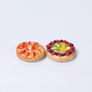 2 sztuki miniaturowego ciasta jabłkowego, miniaturowego ciasta owocowego, miniaturowej piekarni, miniaturowego ciasta owocowego, miniaturowego ciasta, ciasta w kształcie domku dla lalek, piekarni w kształcie domku dla lalek