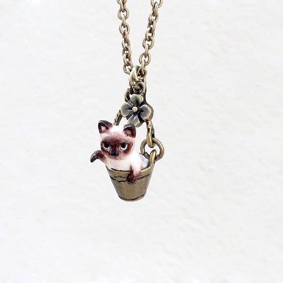Siamese cat hotsell necklace