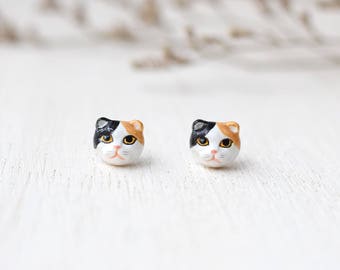 Scottish fold cat earrings, Cat Stud Earrings, polymer clay cat, cat sculpture, cat lover gifts