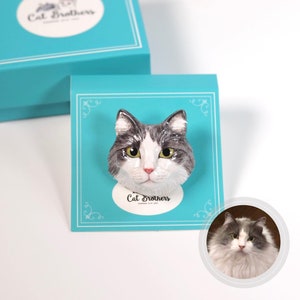 Custom cat portraits brooch, Custom cat brooch, Cat portrait brooch, personalized cat, polymer clay cat, cat sculpture, cat memorial