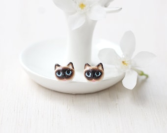 Siamese Cat Earrings, Cat Stud Earrings, polymer clay cat, cat sculpture, cat lover gifts