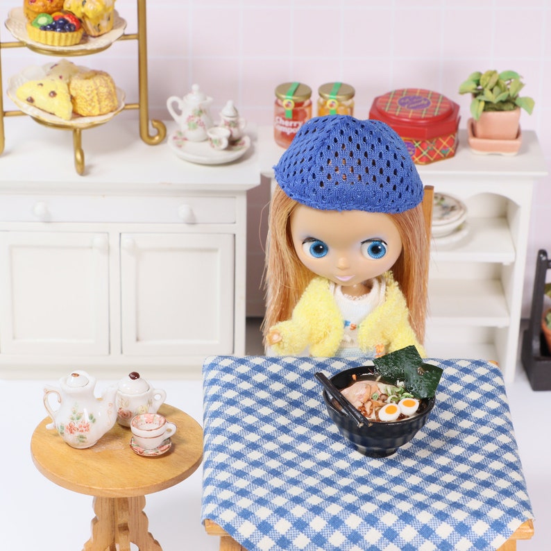 Miniature Ramen Japanese Cuisine in Ceramic Bowl, Miniature Japanese food, Miniature noodle, Dollhouse Miniatures Food, Dollhouse Japanese food, Dollhouse noodle, Dollhouse Ramen, Dollhouse miniature, Miniature Scale 1:12, Dollhouse Bakery, Miniature food, Dollhouse food, Realistic Miniature, Perfect collectibles for miniature lovers.