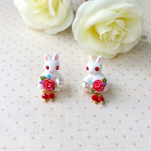 Charming White Rabbit Earrings, Pearl Rabbit earrings, Vintage Rabbit earrings, Vintage style earrings, Bunny earrings, Rabbit stud earrings