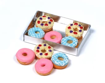 9 pieces Miniature Donuts in Aluminium Tray, Miniature Dessert, Miniature Bakery, Dollhouse Bakery, Dollhouse food, Miniature Sweet
