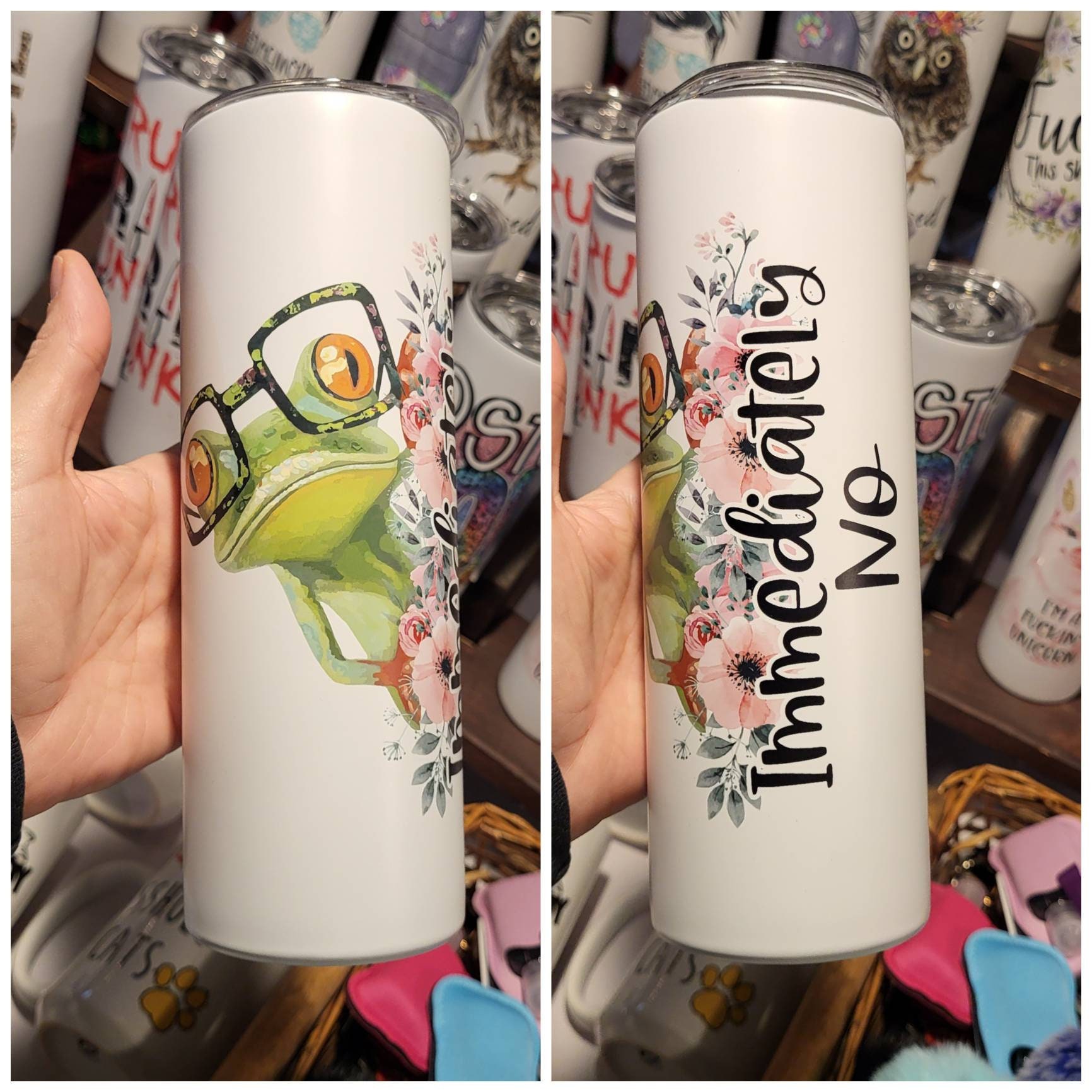 Tikwioya Frog Tumbler, Frog gifts for WomenFrog Lovers, Frog cupcoffee  MugWater Bottle, cute coffee TumblerMugs for Women,Unique Kawaii F