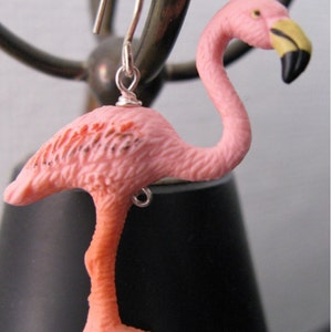 Flamingo Silber Ohrringe,Flamingo Schmuck,Tier Ohrringe,Silber Ohrringe,Hängende Ohrringe,rosa ohrringe,pinky Ohrringe,geschenke für Frauen Bild 3