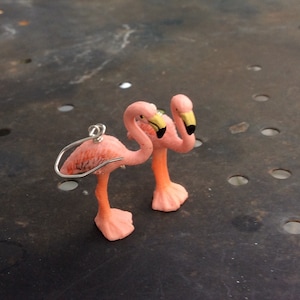 Flamingo Silber Ohrringe,Flamingo Schmuck,Tier Ohrringe,Silber Ohrringe,Hängende Ohrringe,rosa ohrringe,pinky Ohrringe,geschenke für Frauen Bild 1