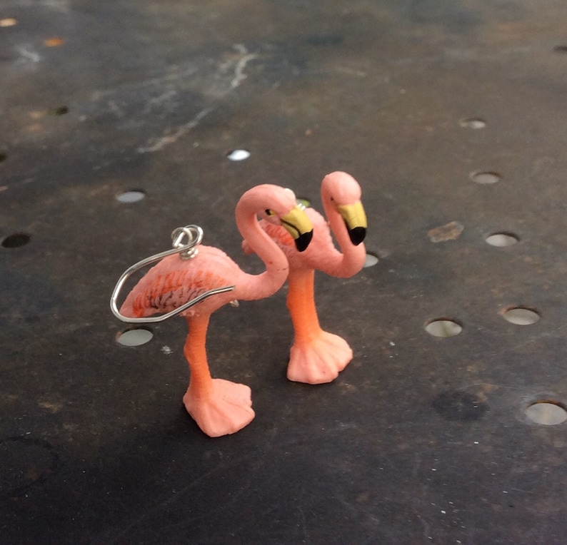 Flamingo Silber Ohrringe,Flamingo Schmuck,Tier Ohrringe,Silber Ohrringe,Hängende Ohrringe,rosa ohrringe,pinky Ohrringe,geschenke für Frauen Bild 1