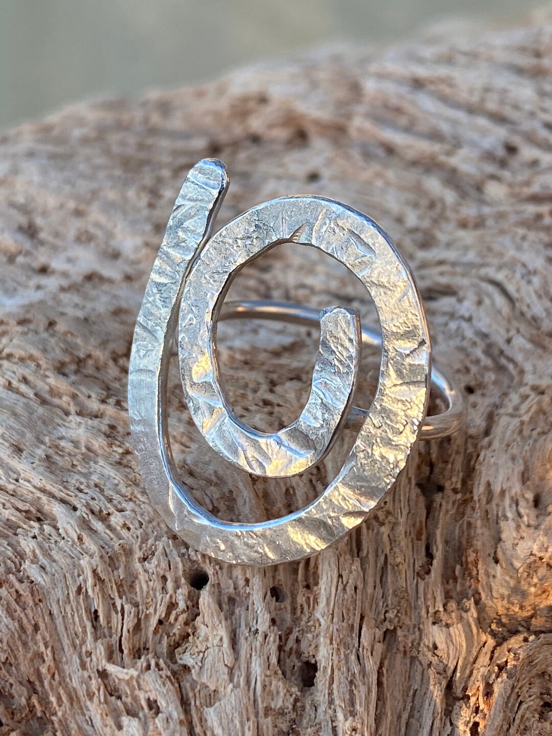 ヴィンテージ！Silver Chunky Bold Swirl Wave リング