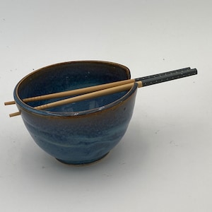 Small Blue Ramen Bowl with coordinating Chop Sticks