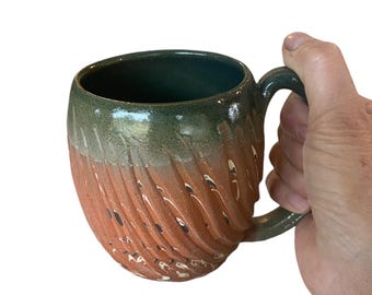 Handmade 16 oz - Agateware Carved Stoneware Coffee Mug: Cinnamon Glaze