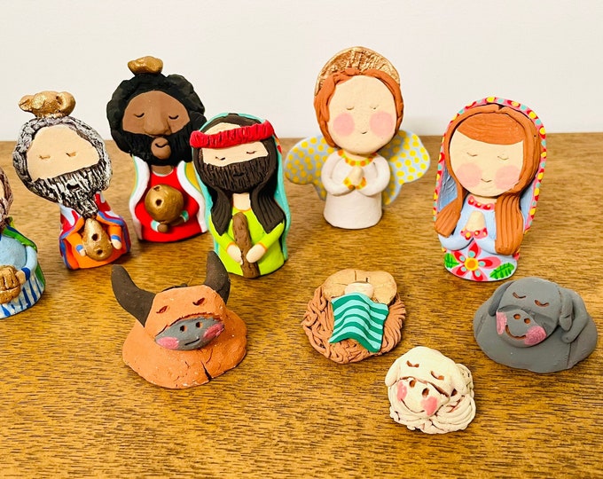 New unique clay Venezuelan Folk Nativity 10   pieces 3' tall aprox