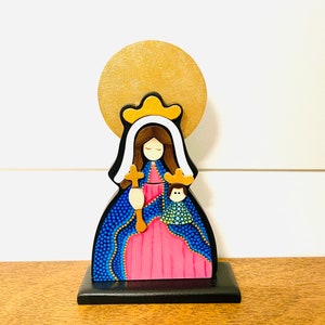 Wooden Virgin Mary Virgen Maria Auxiliadora hand painted with pointillism technique from Venezuelan Artist. Aprox 8 inches image 1