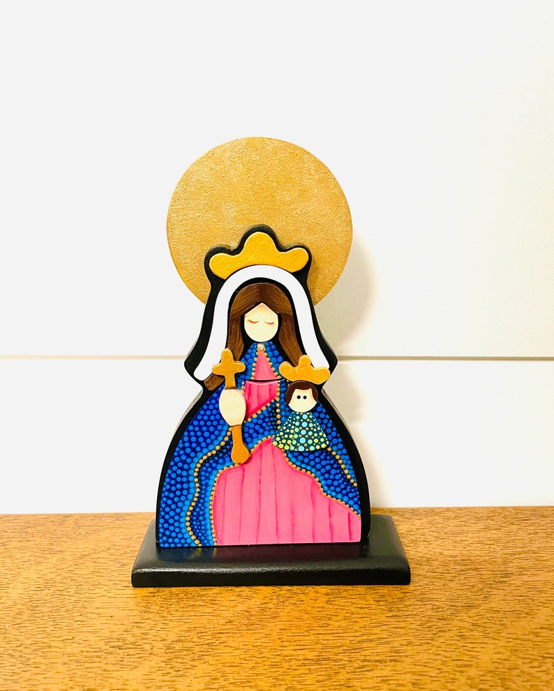 Wooden Virgin Mary Virgen Maria Auxiliadora hand painted with pointillism technique from Venezuelan Artist. Aprox 8 inches image 1