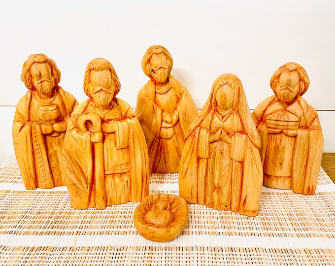 Unique Andino Nativity  #2 Handmade  and hand carved in Venezuela. Wood Nativity 6 Pieces Set .