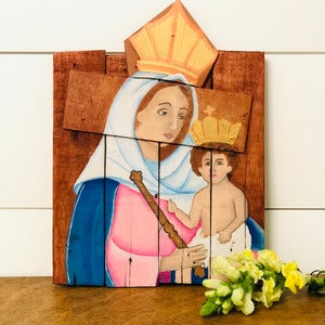 Wood Retablo with Virgen de la Chiquinquira   &quot;Retablo&quot; . Handmade and Hand painted by Venezuelan artist.