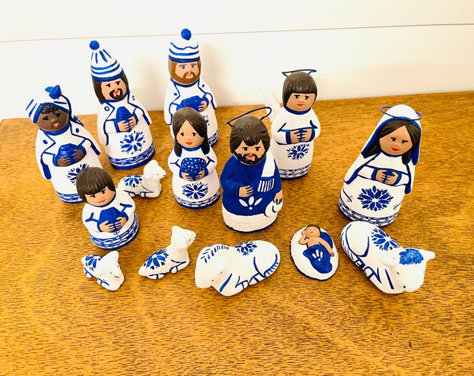 Mexican Folk Nativity 14 pieces Blue  - White   4'’ tall aprox
