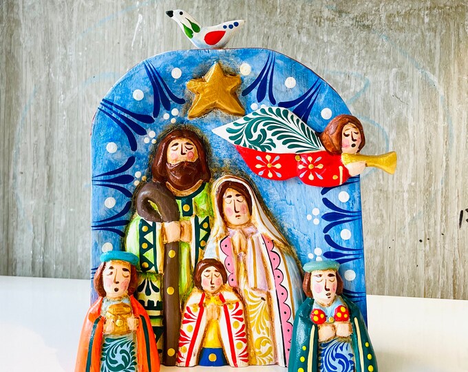 The Holy Family Wood carved Handmade and painted by Venezuelan Los Andes artist. 10 inches