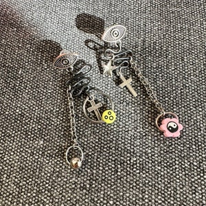 Boucles d'oreilles Y2K, boucles d'oreilles bijoux Y2K, boucles d'oreilles grunge Y2K, boucles d'oreilles spirales grunge noir, boucles d'oreilles goth, boucles d'oreilles cybergoth, boucles d'oreilles grunge image 7