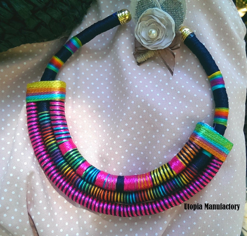 Vibrant Fuchsia Pink Maasai African Wedding Necklace with Adjustable Length image 2