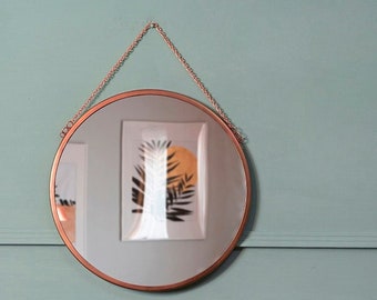 Hanging Mirror with Copper Finish and Chain / Round Vintage Look Wall Mirror with Metal Chain