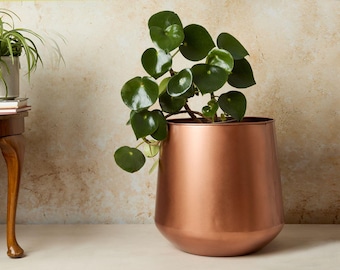 Tamra Copper Floor Planter | Elegant Copper Floor Planter | Copper Tamra Plant Pot | Copper Tamra Planter | Modern Copper Home Décor