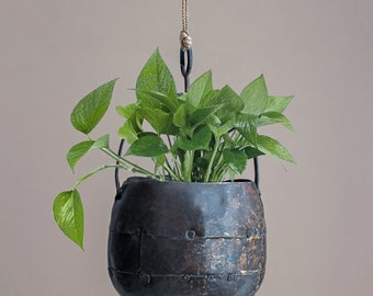 Rustic hanging planter with handle "Sinduri" / Made from reclaimed metal / Sustainable decor / Handmade unique metal design