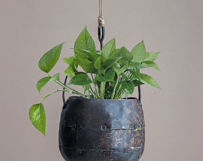 Rustic hanging planter with handle "Sinduri" / Made from reclaimed metal / Sustainable decor / Handmade unique metal design