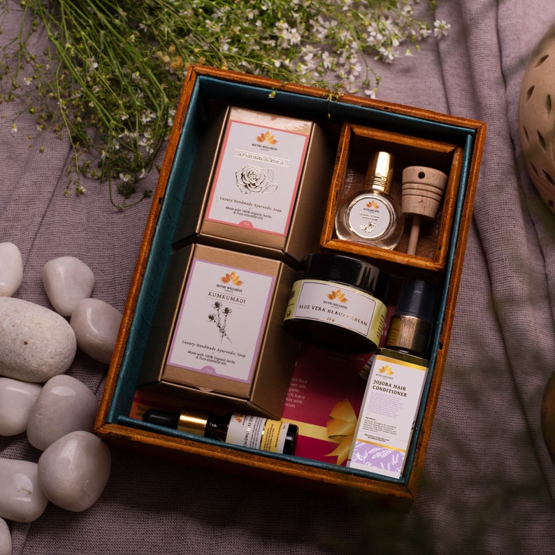 Luxury Gift Set for Her / Ayurvedic Gift Hamper / Pamper Etsy UK